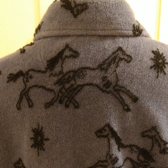 Blue and Black Lightweight Jackets & Coats - Picture 5 of 9